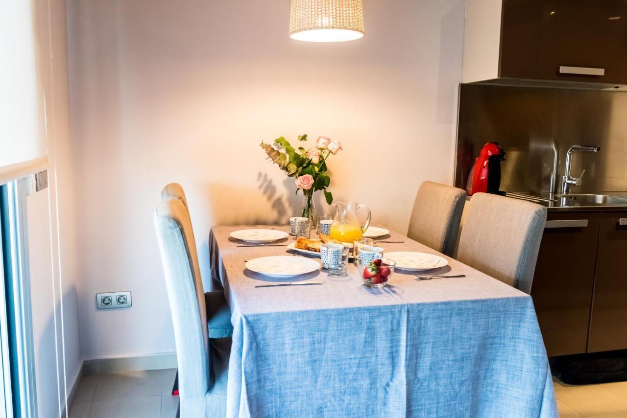 Hauzify I Apartaments Grup Claustre Torredembarra Buitenkant foto